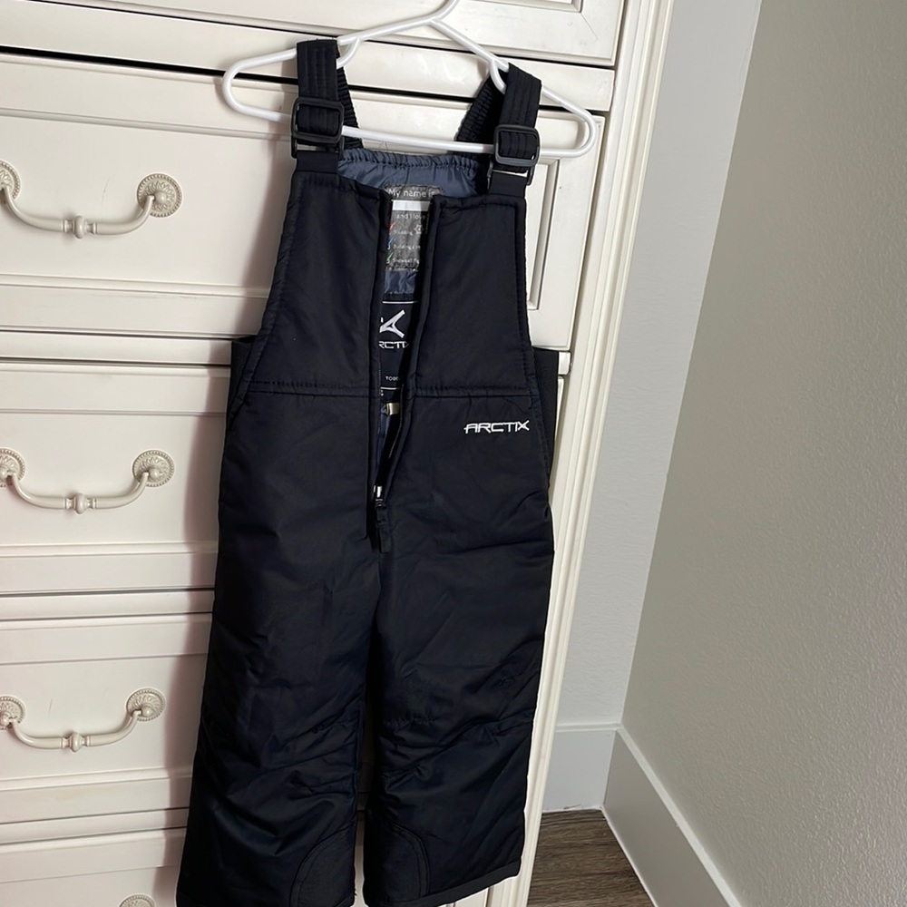 ARCTIX Black snowsuit